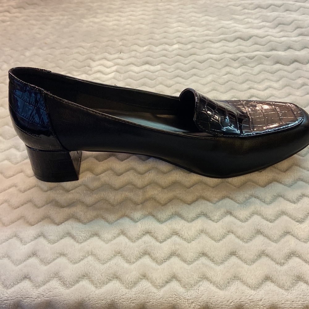 London Fog “Fulton” Loafers in Black Preowned Manmade Materials
